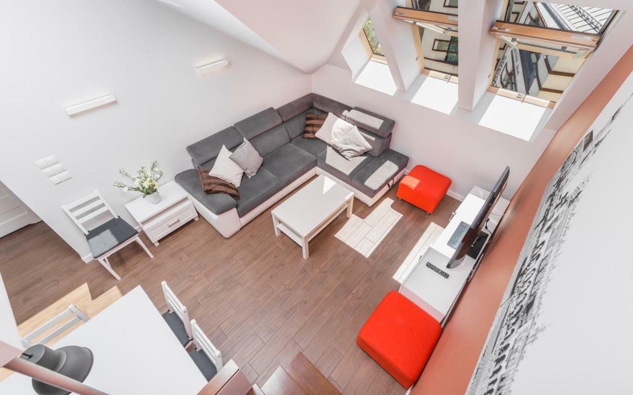 Cheerful Air Conditioned Apartment With Mezzanine And Parking - Old Town Краков Экстерьер фото