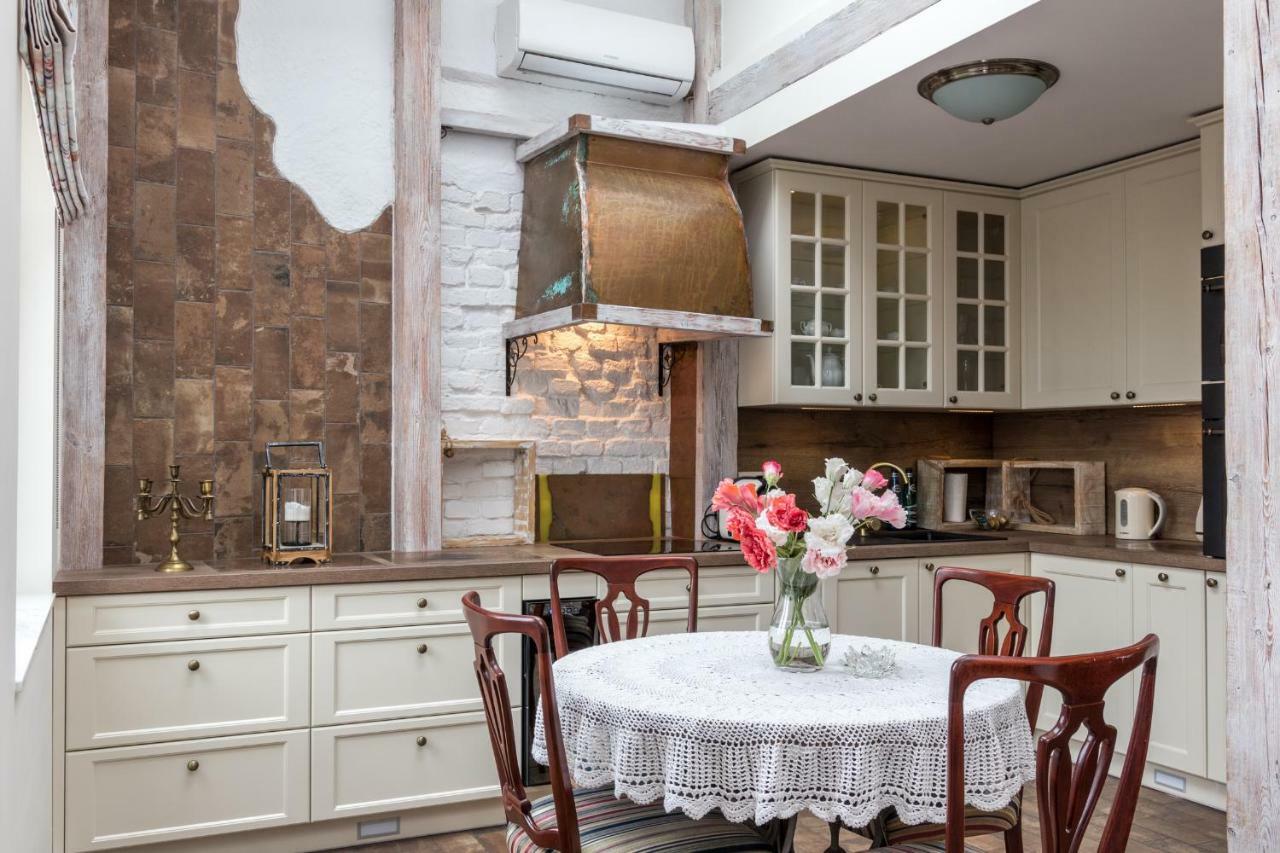 Cheerful Air Conditioned Apartment With Mezzanine And Parking - Old Town Краков Экстерьер фото