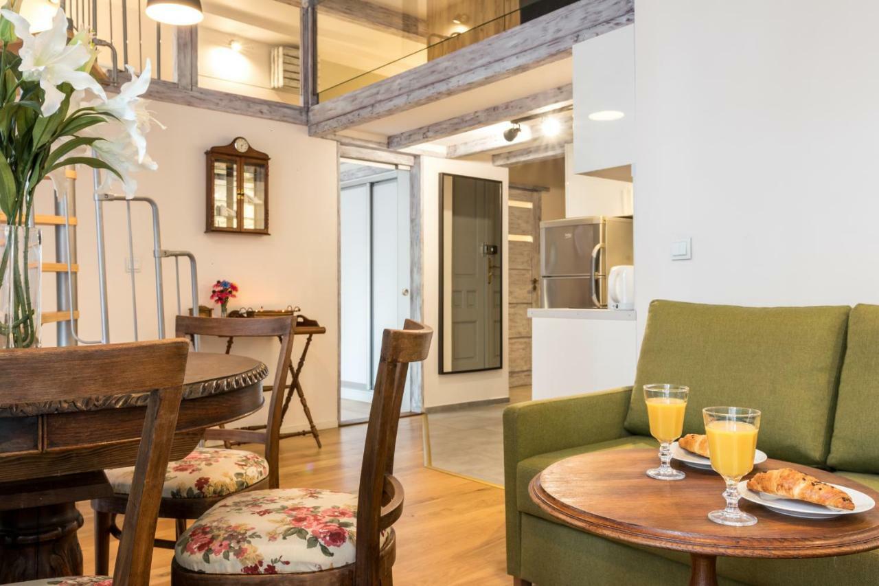 Cheerful Air Conditioned Apartment With Mezzanine And Parking - Old Town Краков Экстерьер фото